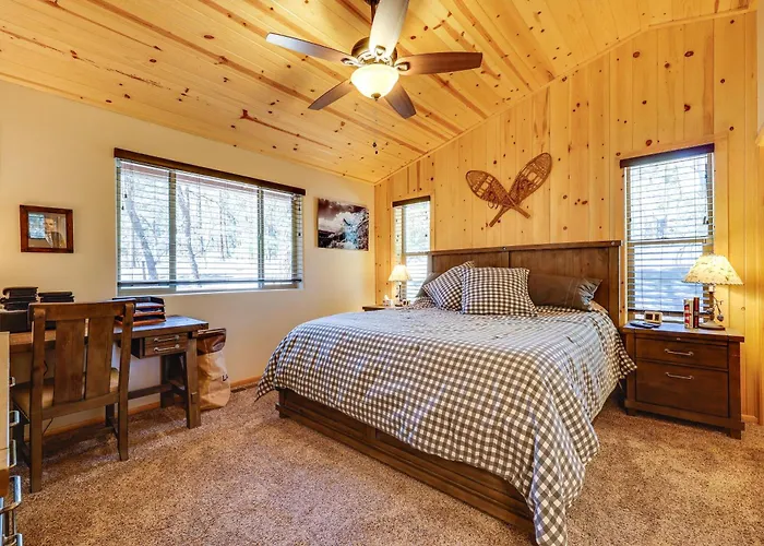 Holiday home Escape To Alpine! Outstanding W/ Deck & Yard Alpine